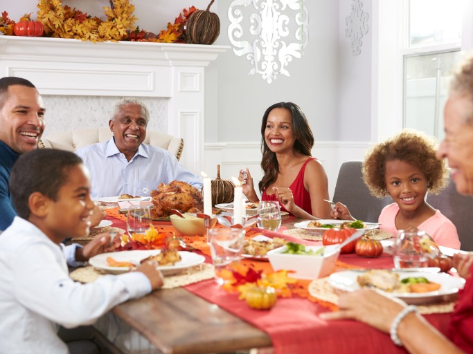 Snl thanksgiving loud family